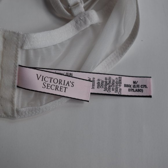 Victoria's Secret White Wireless Bra - Picture 4 of 6